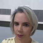 Dra. Nivia Cristina Ferreira