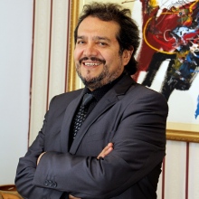 Ampliar imagem: Oswaldo Vallejo Perez, Cirurgião plástico Campinas