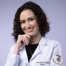 Ampliar imagem: Iasmin Dutra de Almeida, Generalista Macaé