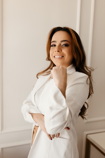 Helen Kezia Fingoli-9