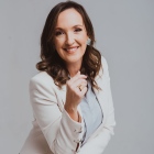 Dra. Carolina Salume Xavier