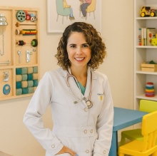 Ampliar imagem: Dra.  Ludmylla  Reis, Pediatra Vila Velha