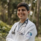 Dr. Vinicius  Henriques