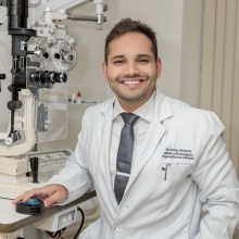 Dr. Farley Vinícius Alencar de Alcântara, Oftalmologista Niterói
