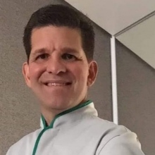 Ampliar imagem: Mauricio Bosquiero, Dentista Americana