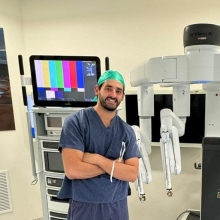 Ampliar imagem: Alexios Georgakopoulos, Ginecologista Macaé