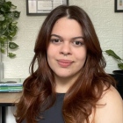  Caroline Andrade Menezes e Silva