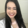 Renata Trindade Gonçalves, Dermatologista Brasília