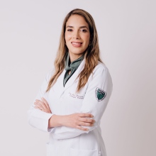 Ampliar imagem: Ana Larissa Brasil Mesquita, Cirurgião pediátrico Fortaleza