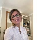 Dra. Ana Carolina Azevedo