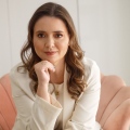 Cláudia  Reptton, Dermatologista Uberaba