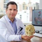 Dr. Arturo Frick Carpes