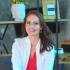 Dra. Cristiane Faria Coelho