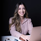 Dra. Camila Vidotti Castro Corrêa