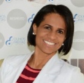 Carina Andrade Santos Laiola , Oftalmologista Salvador