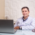Alexandre Moreira, Dermatologista Maceió