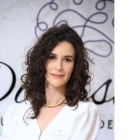 Dra. Nayara Ferreira Cunha