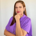 Aline De Almeida Santos, Dermatologista Itabaiana