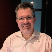 Ampliar imagem: Gilson Cirino dos Santos, Médico clínico geral Curitiba