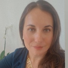 Dra. Solange Custódio