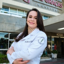 Ampliar imagem: Mariah Friedrich Caldas, Ginecologista Curitiba