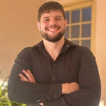 Ampliar imagem: César Tinti, Psicólogo Avaré