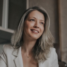 Ampliar imagem: Bianca Ortiz, Dermatologista Maceió
