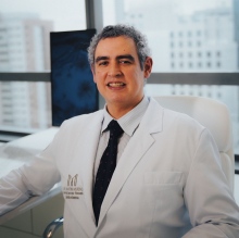 Ampliar imagem: Martim Moreno, Ginecologista Manaus