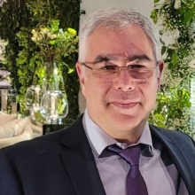 Ampliar imagem: Marcelo Donza Borchert, Neurocirurgião Niterói