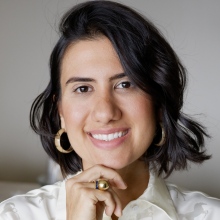 Ampliar imagem: Juliana Torminn Campedelli, Dermatologista Goiânia