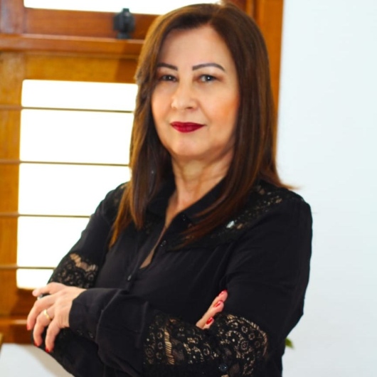 Dra. Elena Marcia Machado