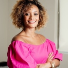 Dra. Fernanda Fragoso