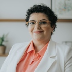 Dra. Maria Caroline Martins de Araújo