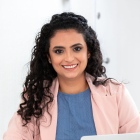 Dra. Clara Helen Oliveira Bezerra