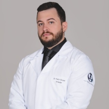 Ampliar imagem: Itallo Braga, Urologista Santos