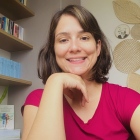  Gabriela Hostalácio