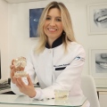 Luciana Petersen Schmidt, Dentista Porto Alegre