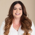 Dra. Carolina Sampaio