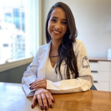 Larissa Samara, Ginecologista São Paulo