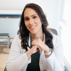 Dra. Carolina Paniago Lopes