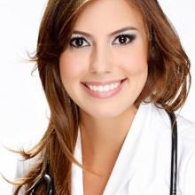 Ampliar imagem: Thais M. Nogueira Dos S. Alves, Dermatologista Cuiabá