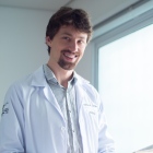 Dr. Vinicius Rosa Correia