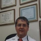 Dr. Carlos Fernandes