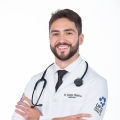 Gustavo Medeiros Andrade, Médico clínico geral Goiânia