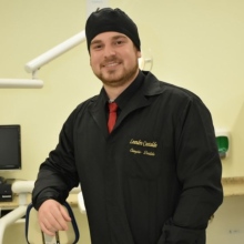 Ampliar imagem: Leandro Castaldo, Dentista Lages