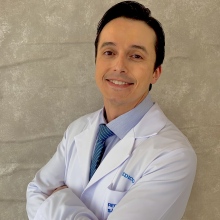 Ampliar imagem: Julio Lira, Gastroenterologista São Paulo