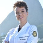 Dra. Emanuelle Simas