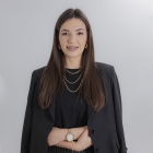 Dra. Karin Cristiane Corradi