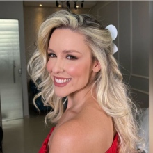 Ampliar imagem: Ana Carolina de Paula Vasconcelos Camera, Ginecologista São Paulo