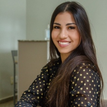 Dra. Tayná Toder, Dentista Cajobi